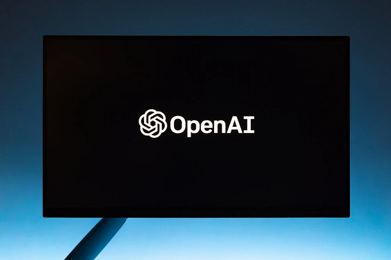 OpenAI以泄密为由解雇两名研究人员，包括首席科学家盟友