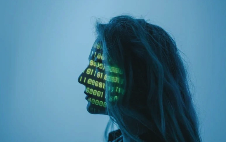 智谱AI 盈利模式变成“绊脚石” 想超越 OpenAI 却困难重重